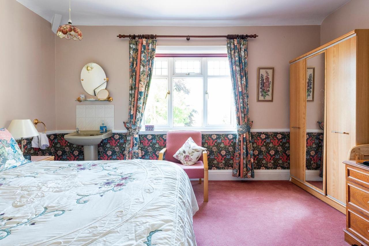 Bed and Breakfast The Hillcrest à Ecton Extérieur photo